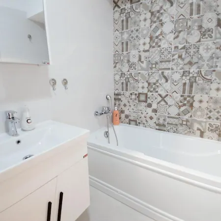 בוקרשט Apartament Ghencea Residence 158 Floor 7 מראה חיצוני תמונה
